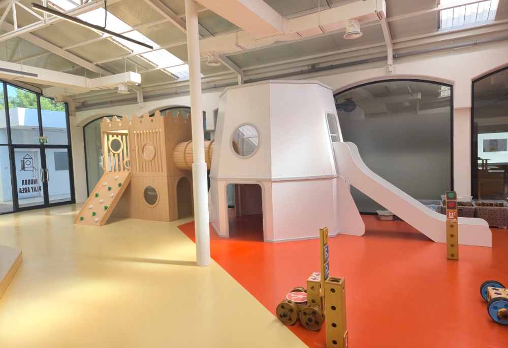 BC Academy | Mars Room Design & Installation for Interactive Learning