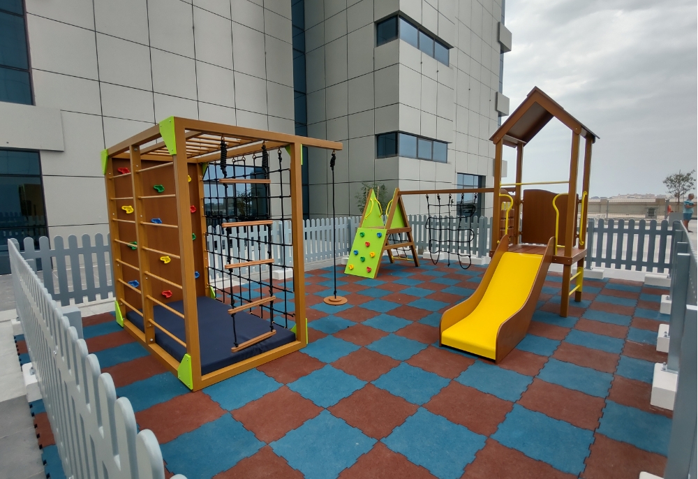 Chain Holdings – Outdoor Play Equipment