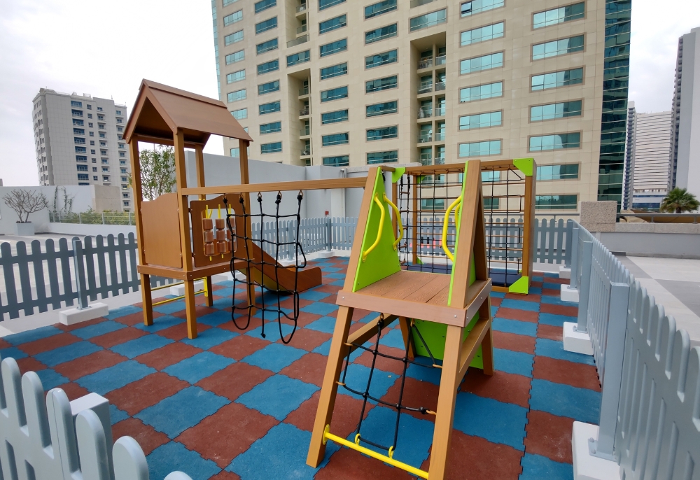 Chain Holdings – Outdoor Play Equipment
