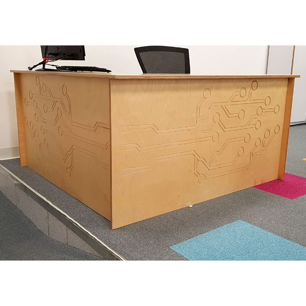 Techno Desk