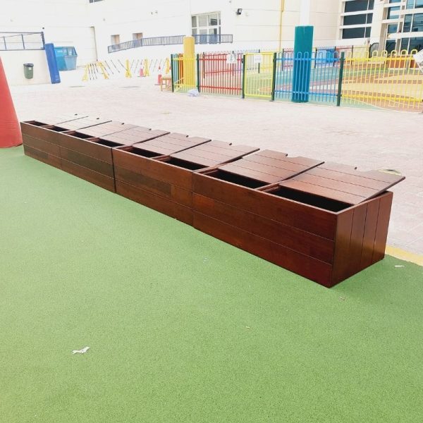 Straight Seating With Storage