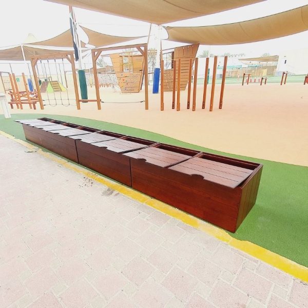 Straight Seating With Storage