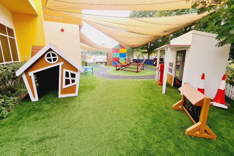 Dubai British School – Play Equipment