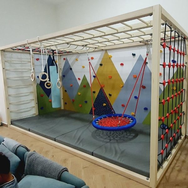 Climbing Wall Frame Set With Accessories 2
