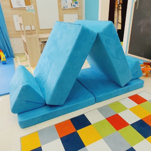 Play Sofa – Turquoise Suede