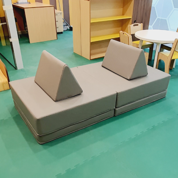 Play Sofa – Grey Suede