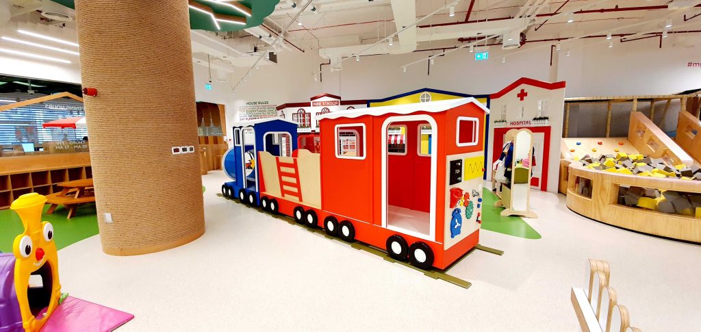 CABOODLE GALLERIA MALL – PLAY AREA