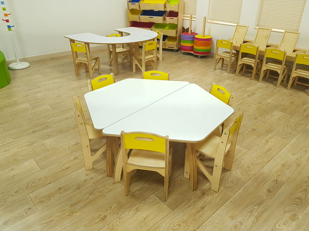 Universal American School