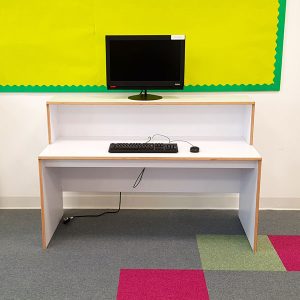 Moon-Kids-Keyboard-Desk-with-Computer-Podium-3