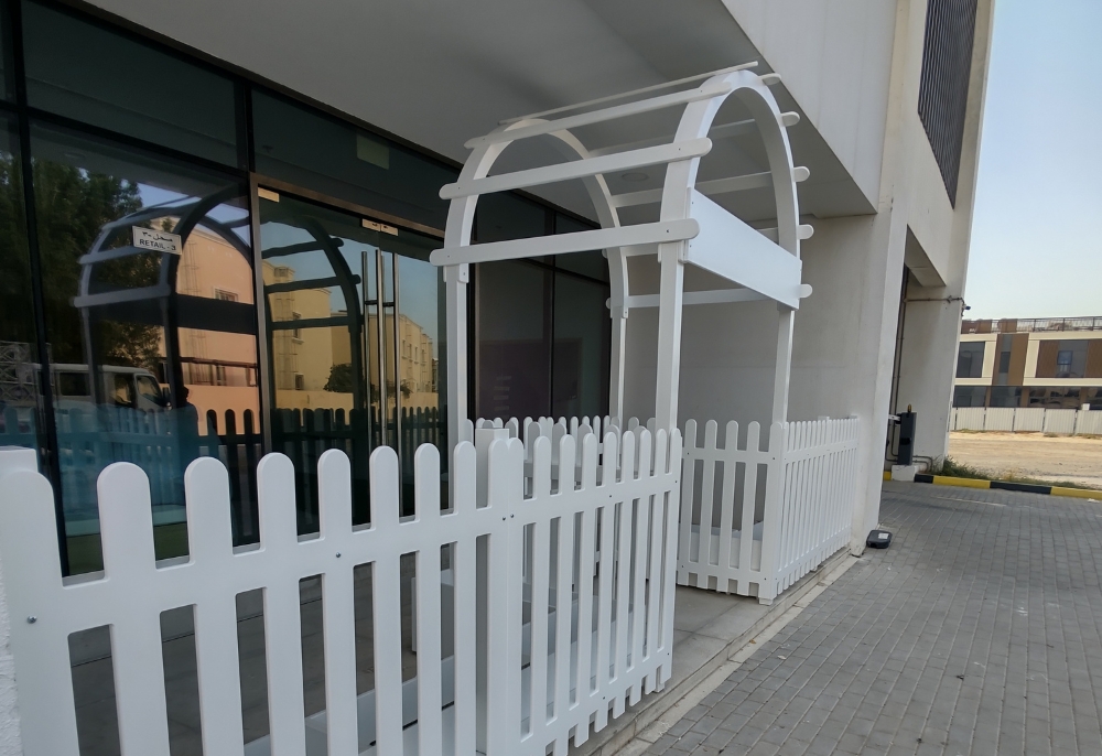 Playdates – Fence