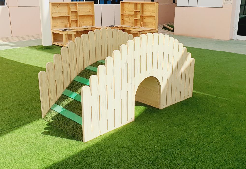 Emirates National School – Play Equipment