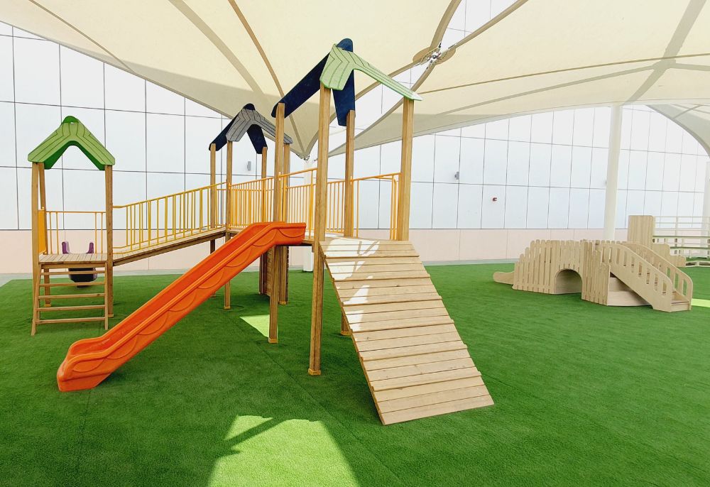 Emirates National School – Play Equipment