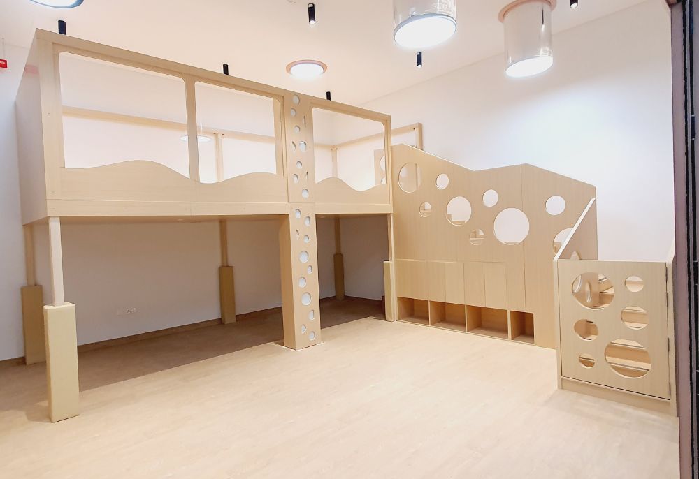 JINS Villanova – Mezzanine Play Structure