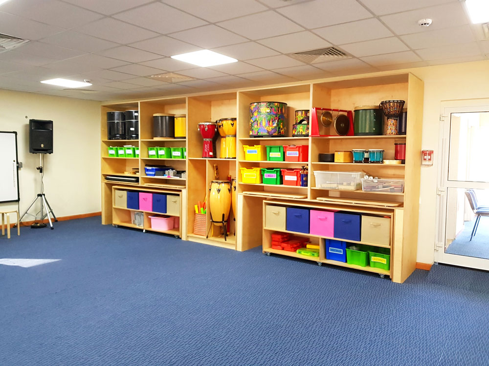 JESS – Music Room