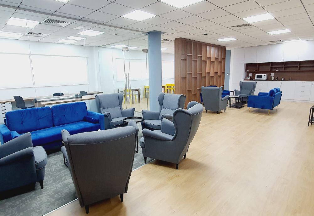 Sharjah English School – Staff Room