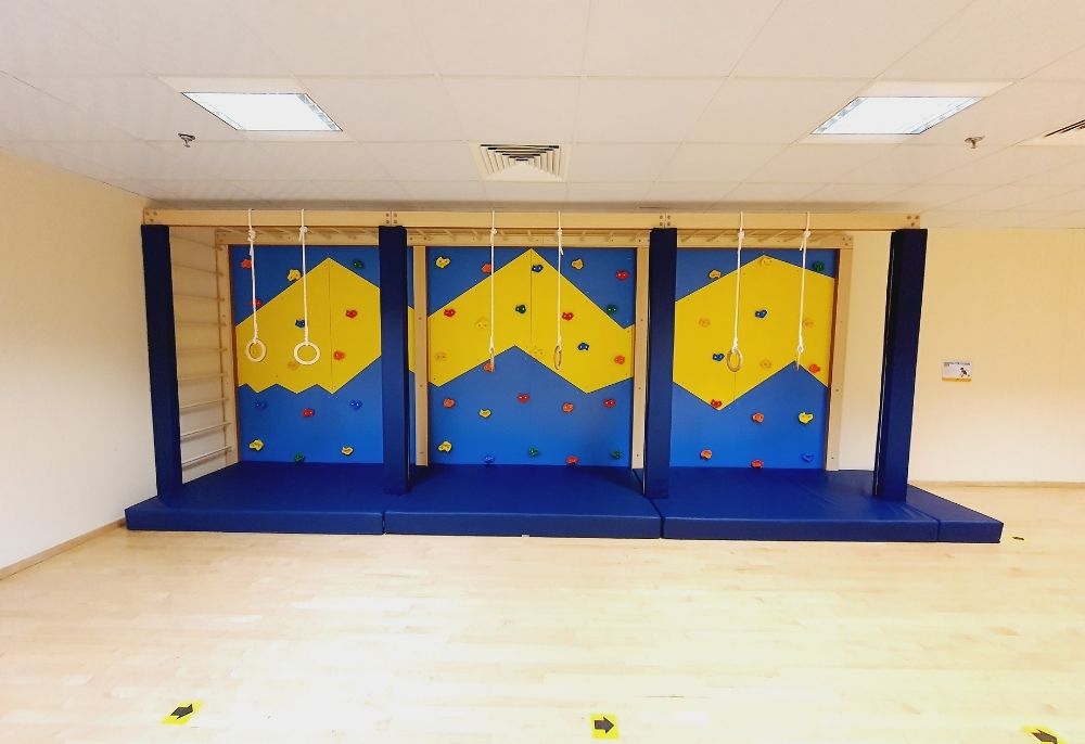 The British School Al Khubairat – Play Equipment Climbing Wall