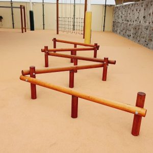 OUTCF36 - ZIGZAG BALANCE BEAM 1