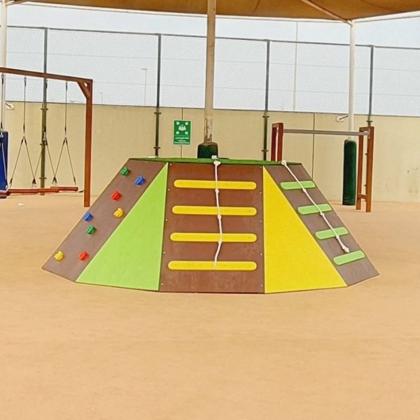 ADVENTURE MOUNTAIN
