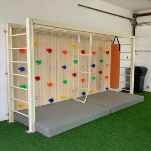Monkey Bars Set With 3 Panel Climbing Wall