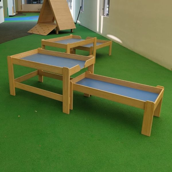 OUTROL22-Water-Table-Set-2