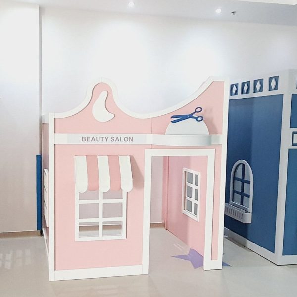 PLAYHOUSE BEAUTY SALON