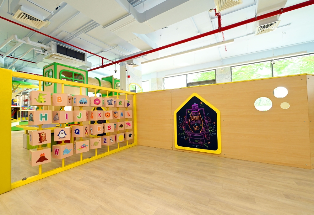 Play Topia – Play Equipment & Furniture