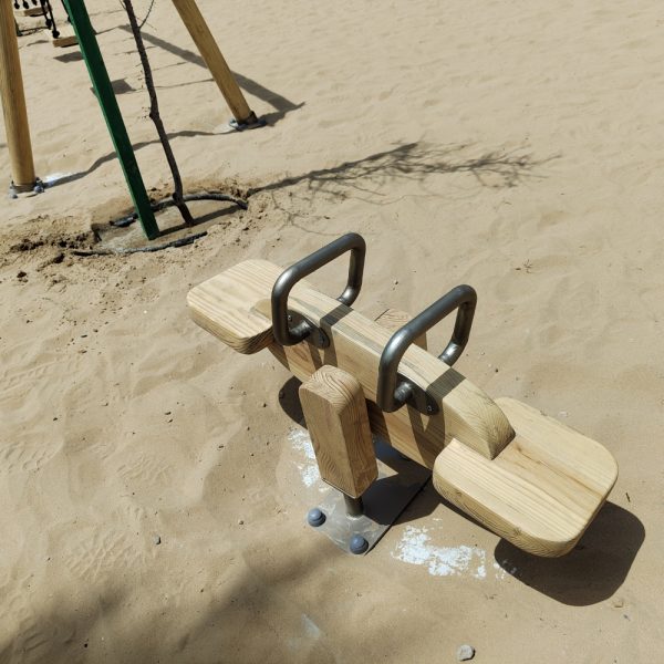 Seesaw-on-Springs-Type-2