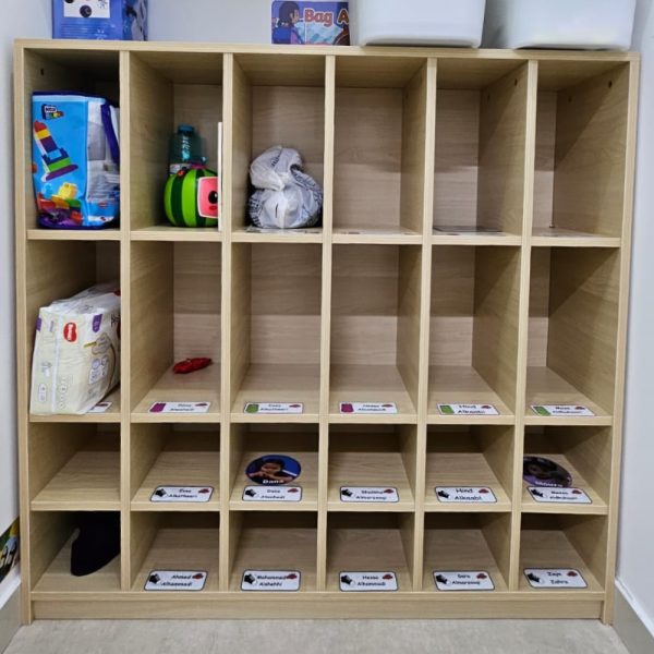 24 Pax Shelving Unit