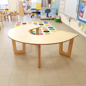 U - Shape Table