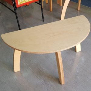 TABROU7 - Small Semi Circle Table