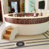 Mashrabiya Reception Desk With Steps