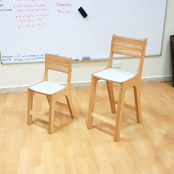 Dess Chair