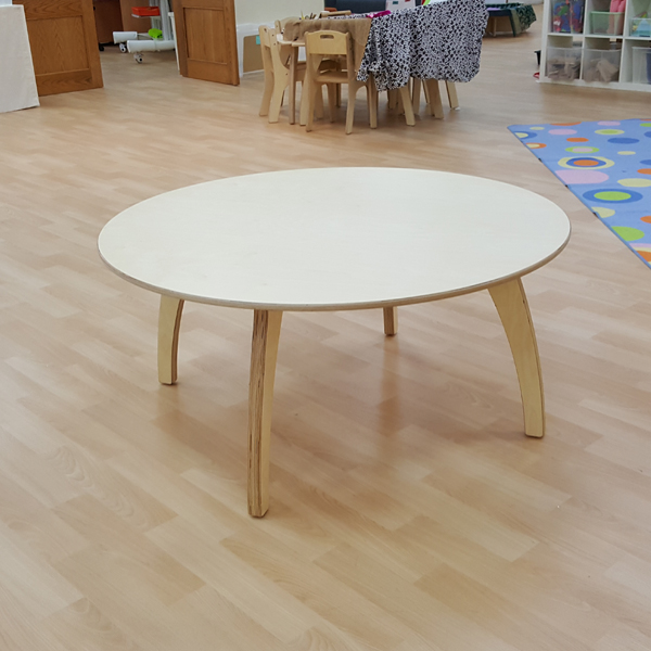 /moon-kids-furniture-large-round-table
