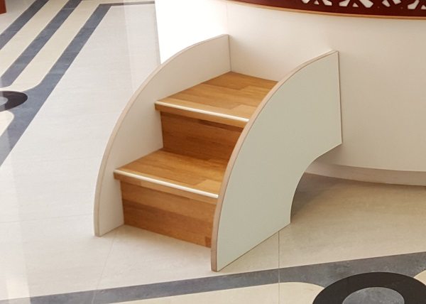 moon kids furniture reception desk with steps 1
