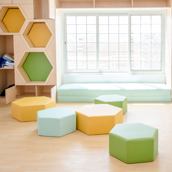 Hexagonal Seat