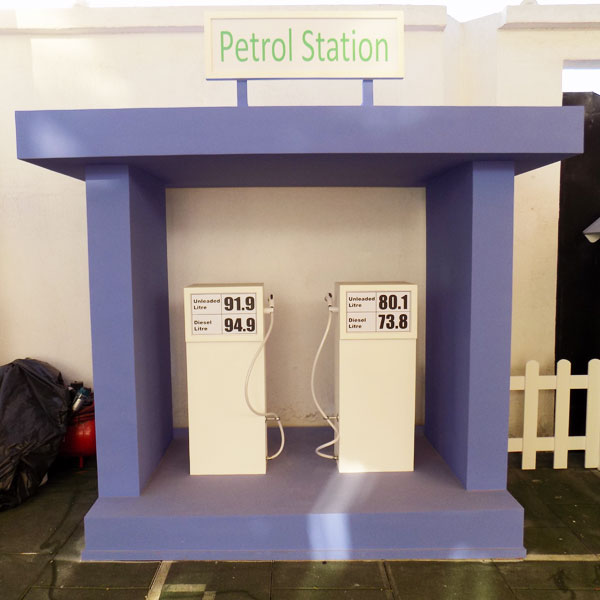 Playhouse Petrol Station