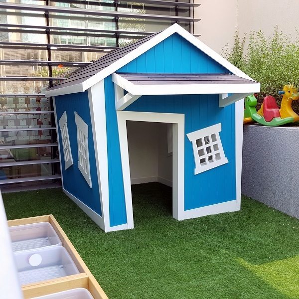 moon kids playhouse crooked barn play house