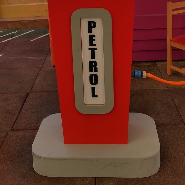 Playhouse Petrol Pump