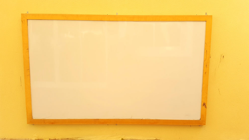 JESS – Exterior