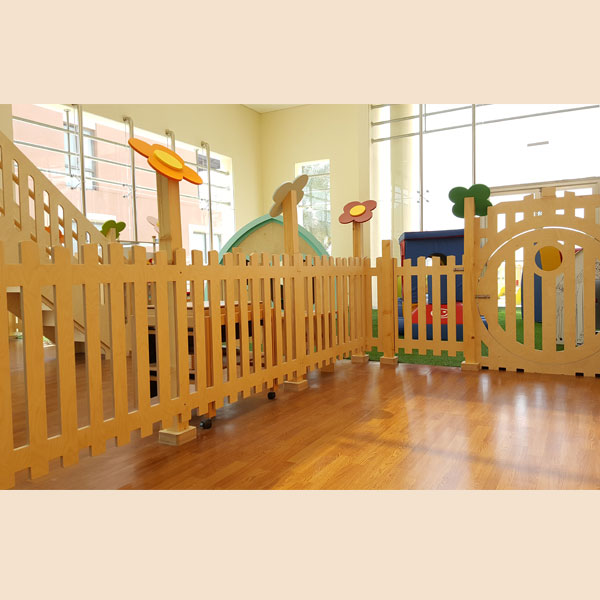Floral Designs Picket Fence