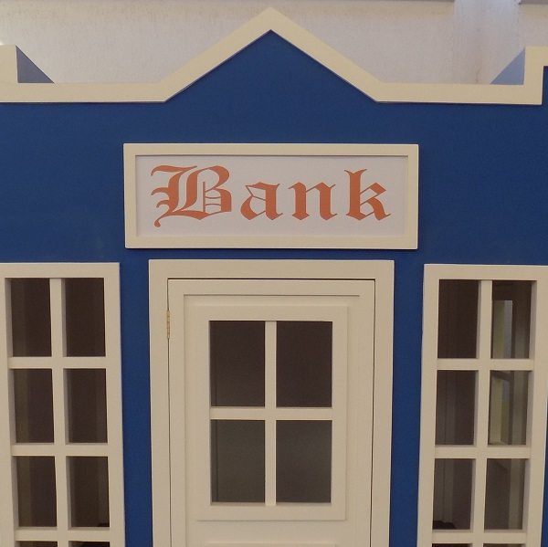 Playhouse Bank