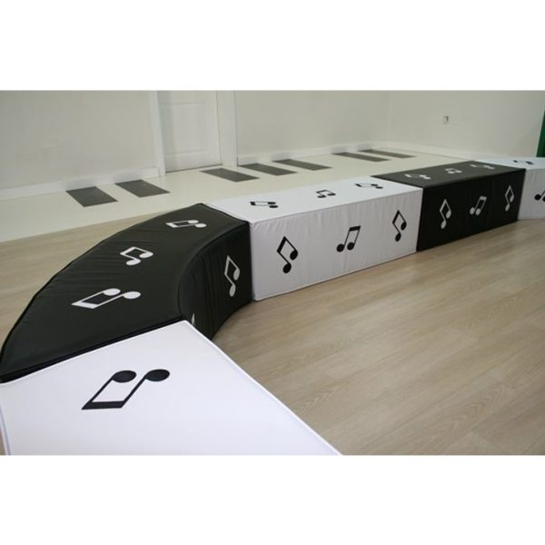 Musical Note Seating – Black & White