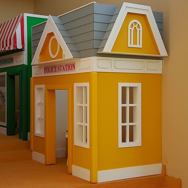 Moon Kids Playhouse Police Station