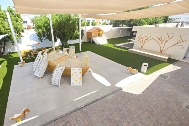 Australian International School outdoor play equipment installation by Moon Kids